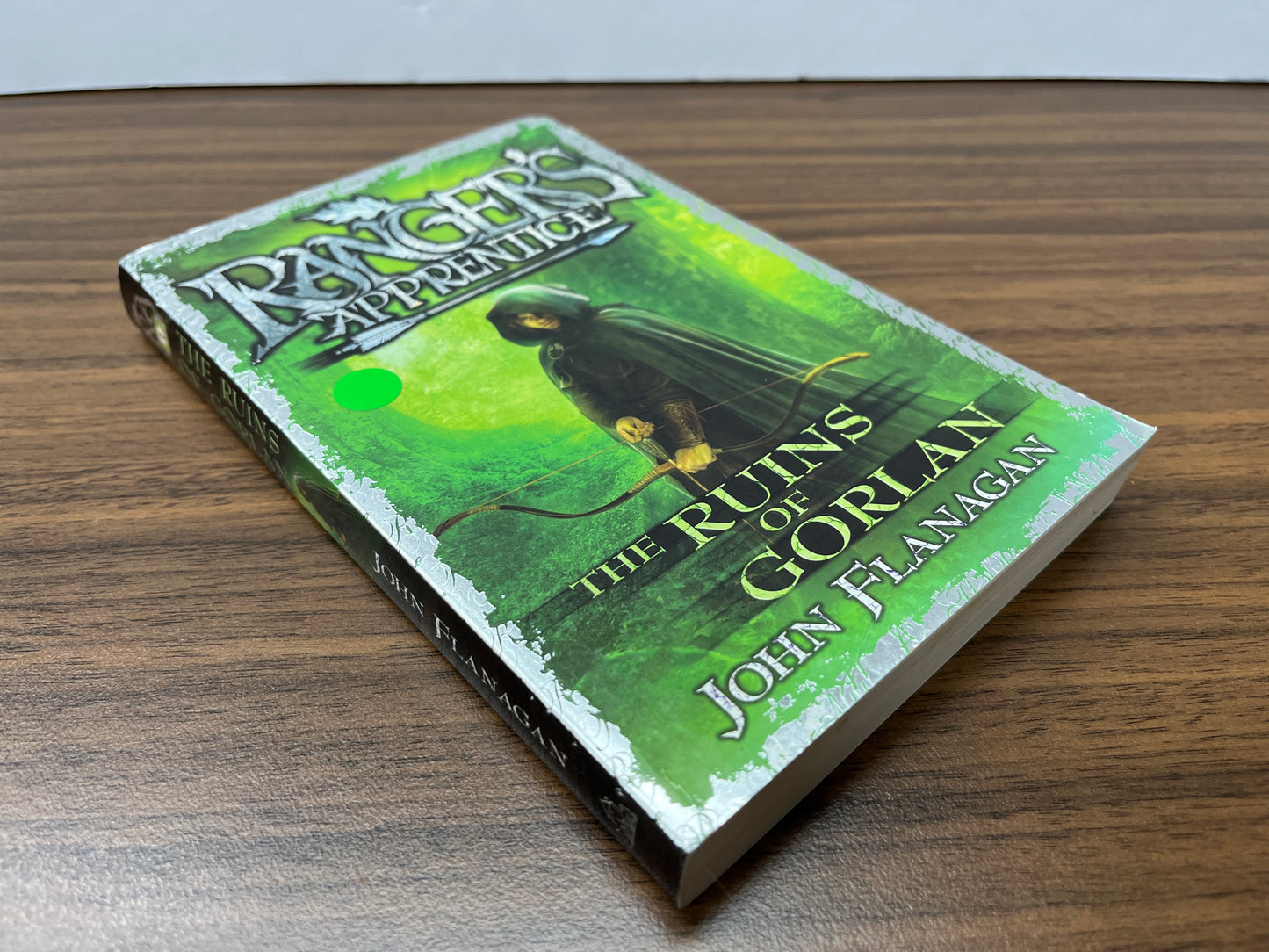 Ranger's Apprentice 1: The Ruins Of Gorlan by John Flanagan