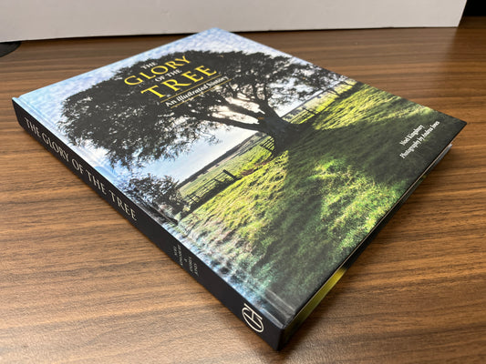 Glory of the Tree: An Illustrated History by Noel Kingsbury & Andrea Jones HC/DJ