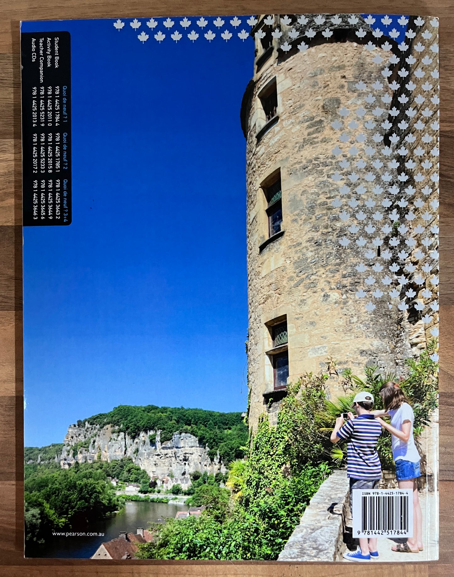 Quoi de Neuf ? 1 Student Book by Judy Comley