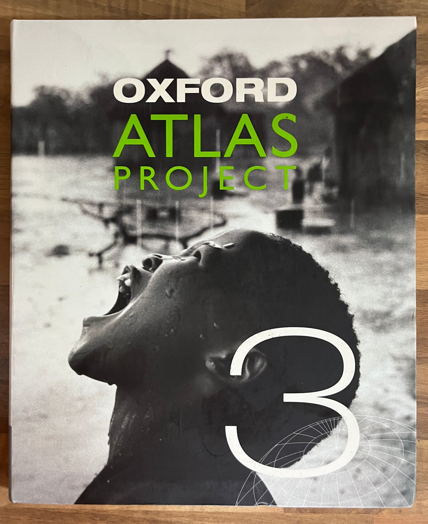 Oxford Atlas Project 3 (by Oxford University Press, with CD