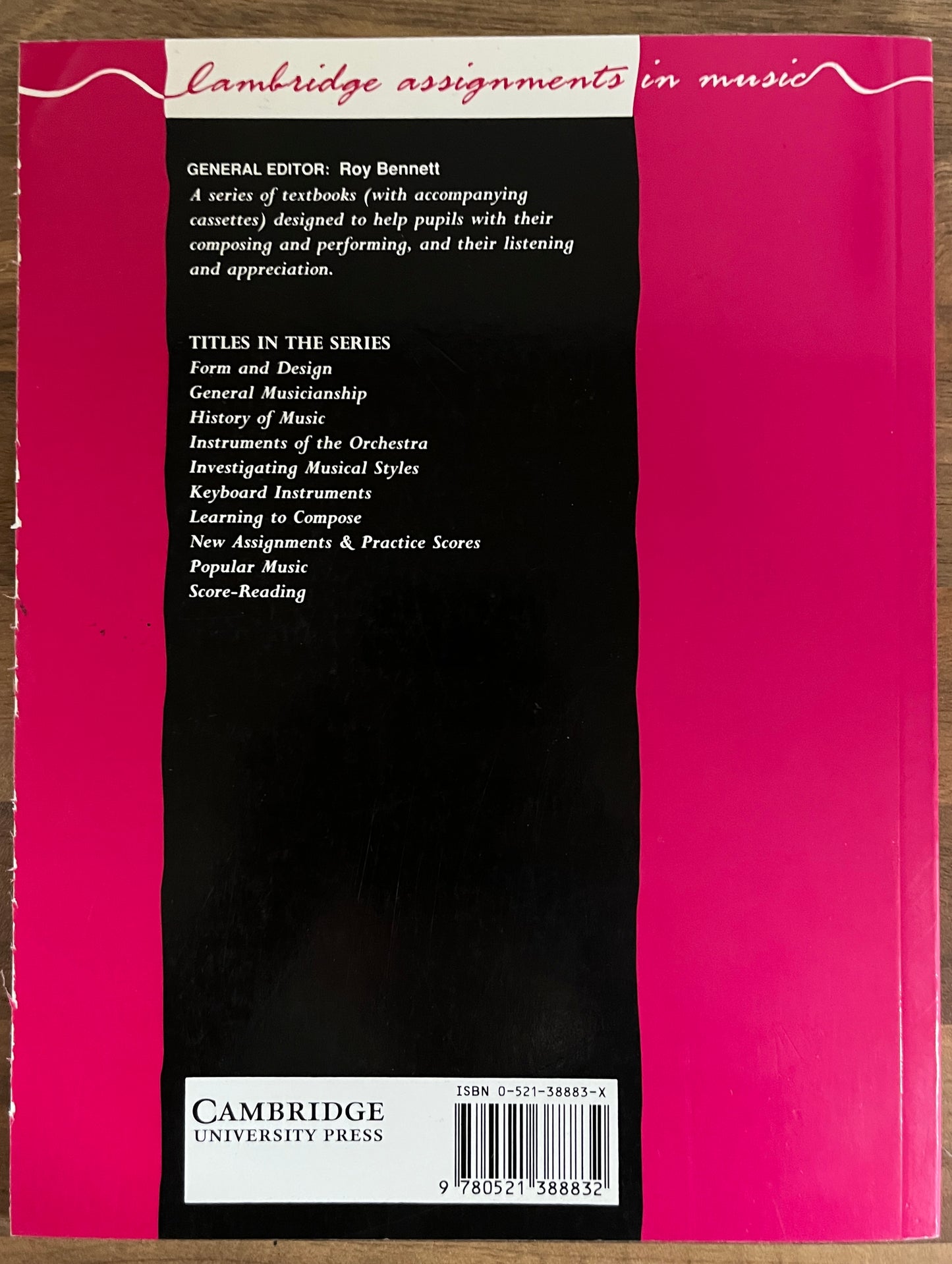 Cambridge Assigments in Music: Investigating Musical Styles by Roy Bennett