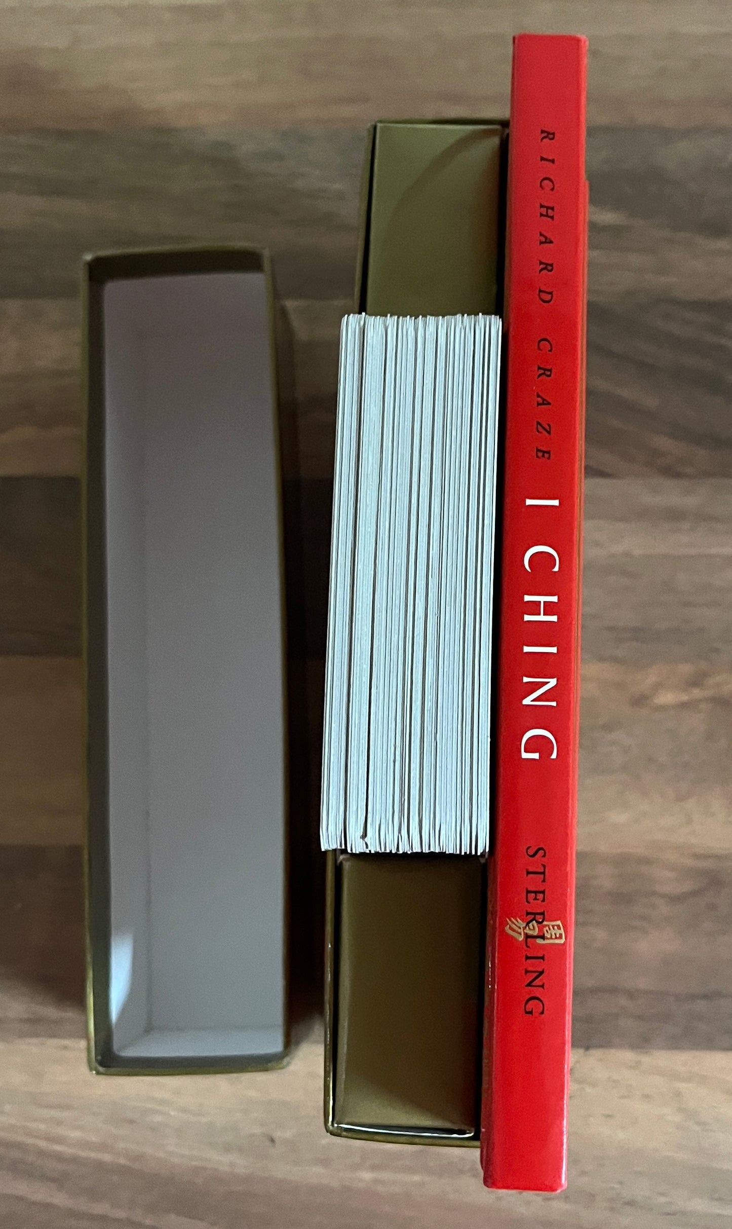 I CHING: BOOK and CARD Pack Box Set - Richard Craze