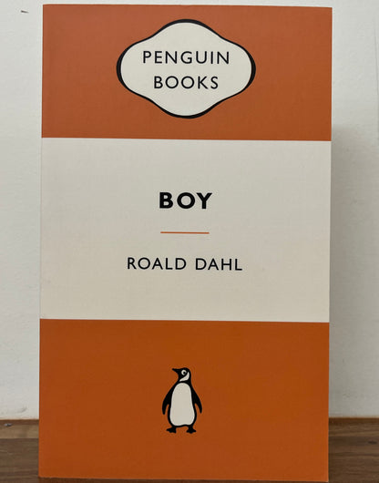 Boy: Tales of Childhood by Roald Dahl (Orange Popular Penguin)
