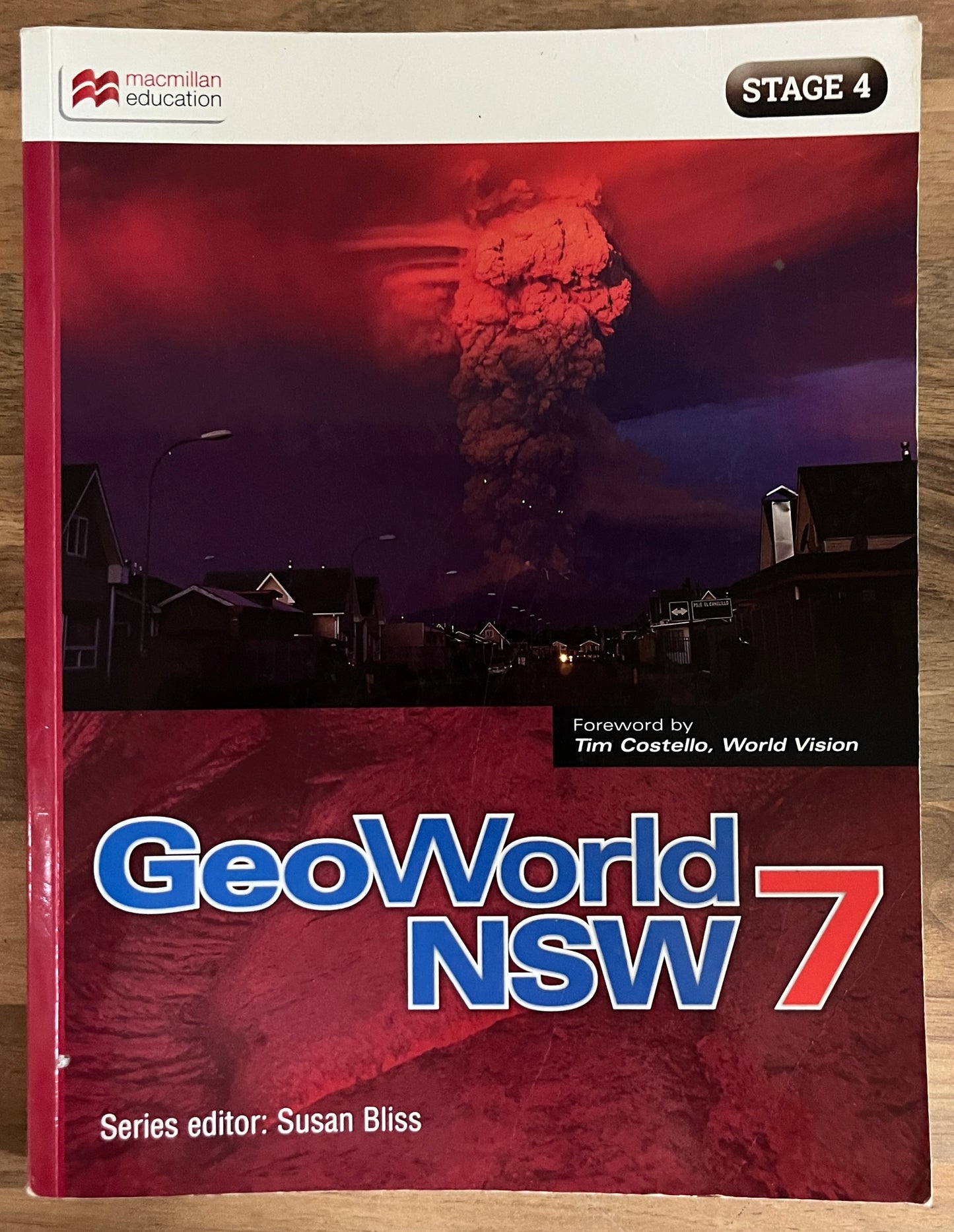 Macmillan GeoWorld NSW 7 Student Book