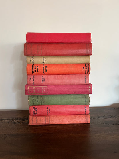 9 x Georgette Heyer Hardcover Lot – Vintage Heinemann & Australian Editions