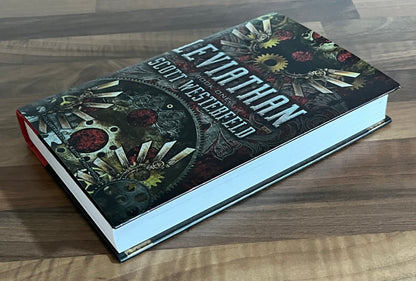 Leviathan Book One by Scott Westerfeld HC/Dj, 2009, 1st Print