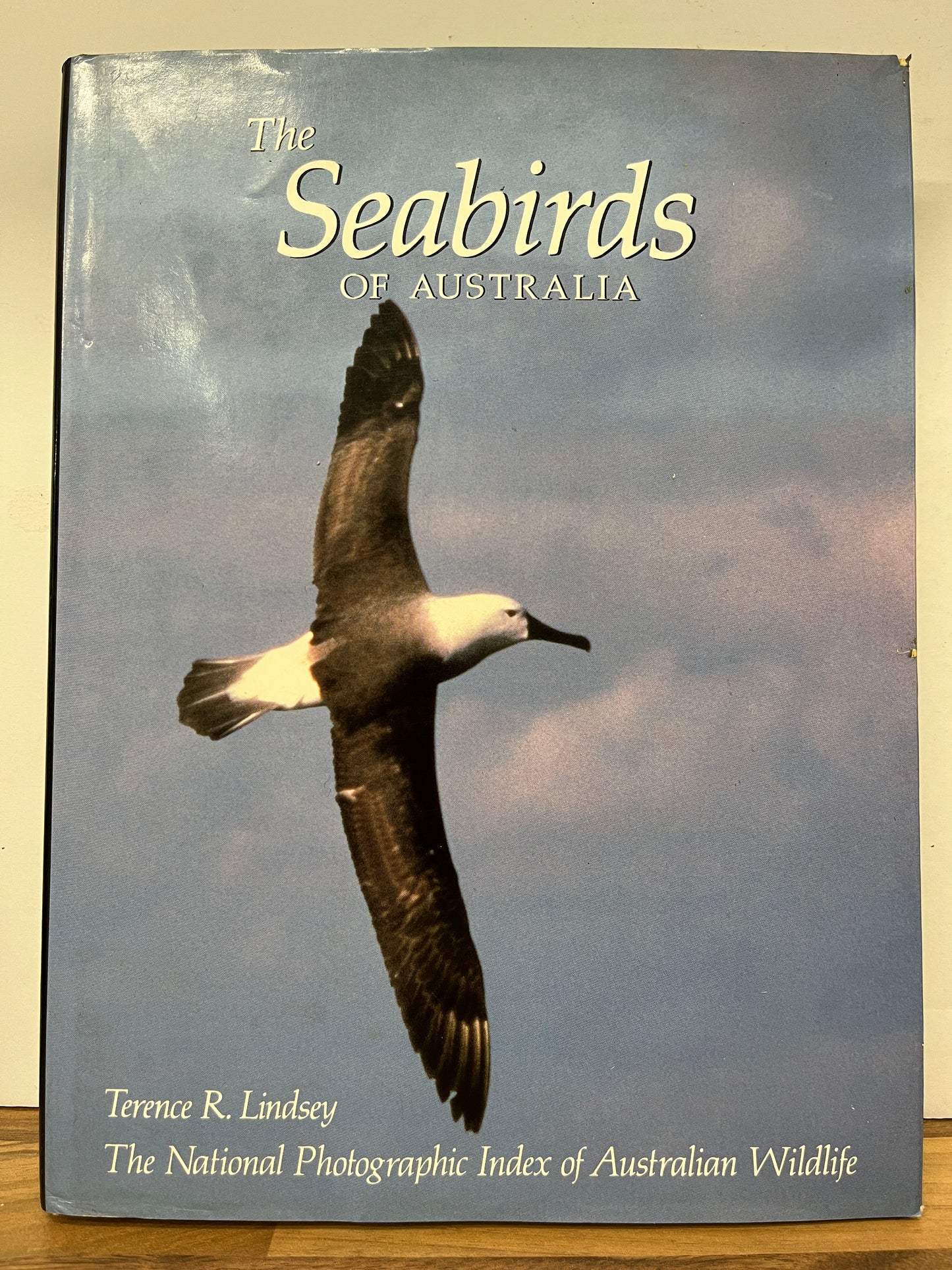 The Seabirds of Australia by Terence R. Lindsey (Hardcover/Dust Jacket)