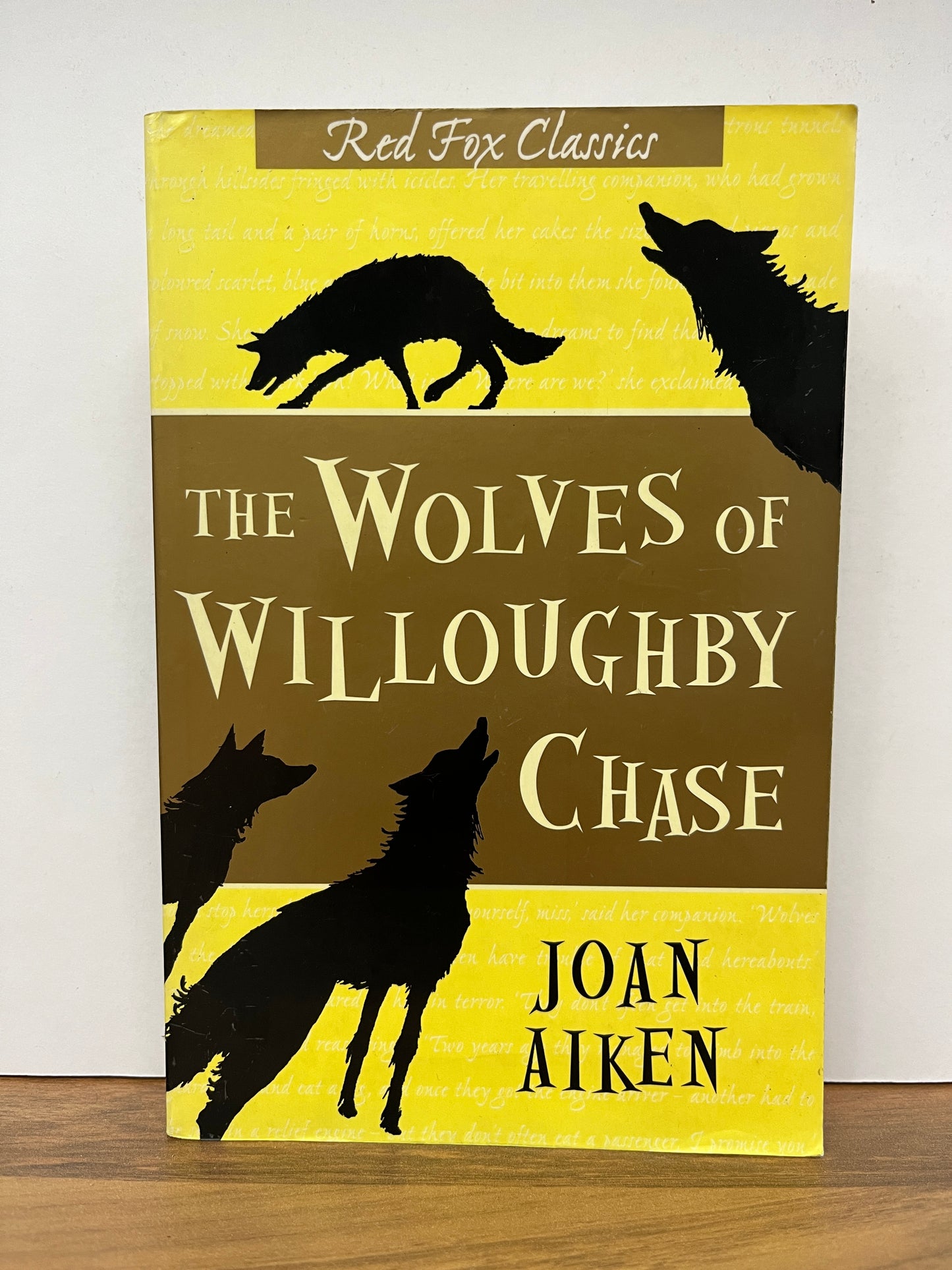 Wolves of Willoughby Chase by Joan Aiken (Red Fox Classics)