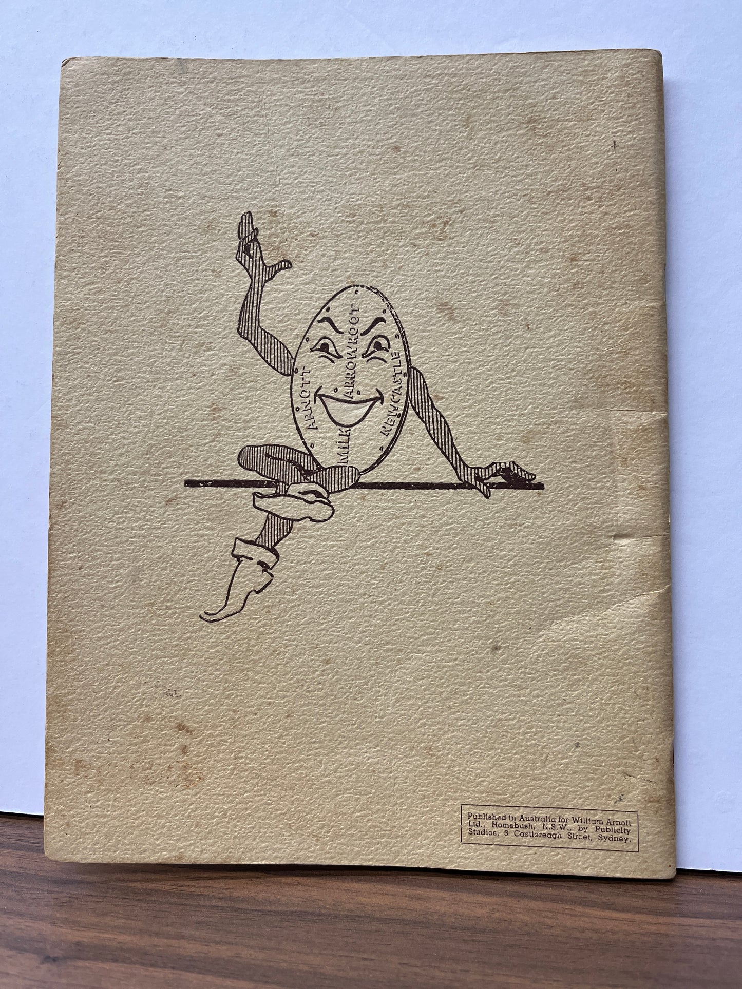 Arnott’s ‘the amazing adventures of Anthony Arrowroot’, Children's Book *Rare*