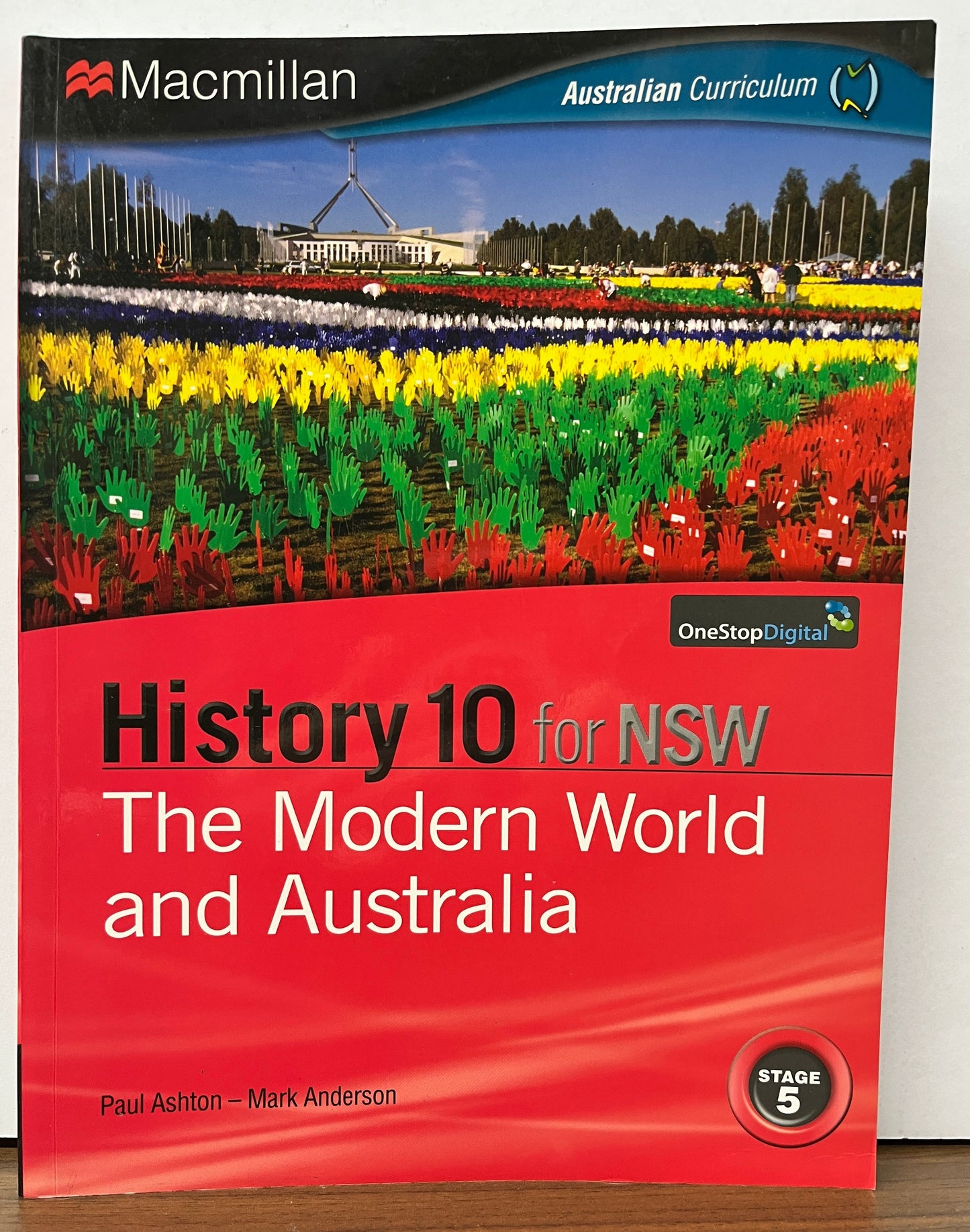 Macmillan History 10 for NSW: The Modern World and Australia Textbook