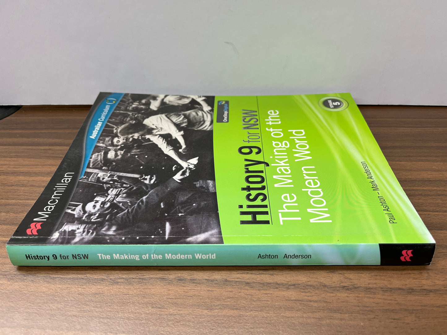 Macmillan History 9 for NSW: The Making of the Modern World Textbook