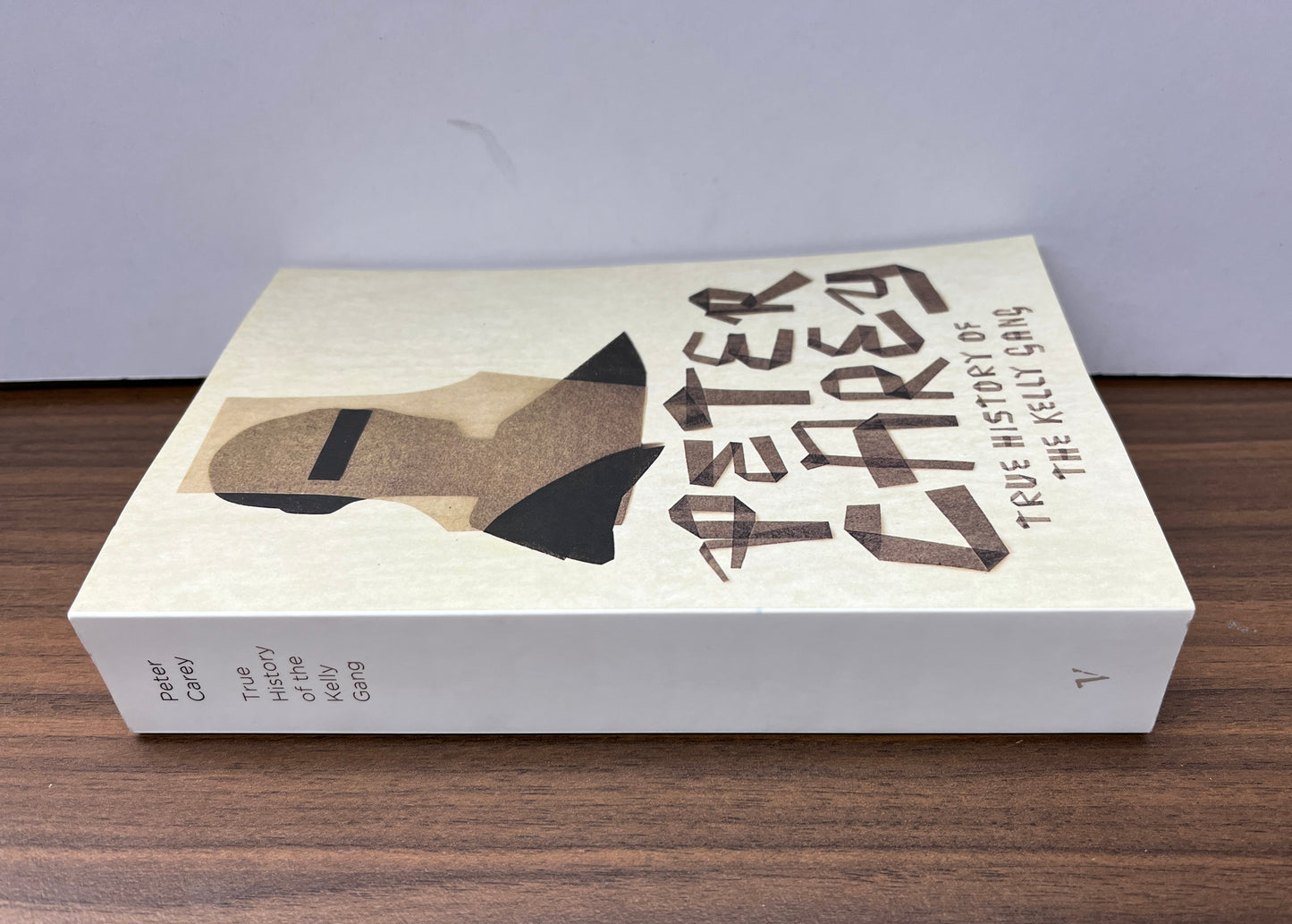 True History of the Kelly Gang by Peter Carey (Adult Original Vintage, 2000)