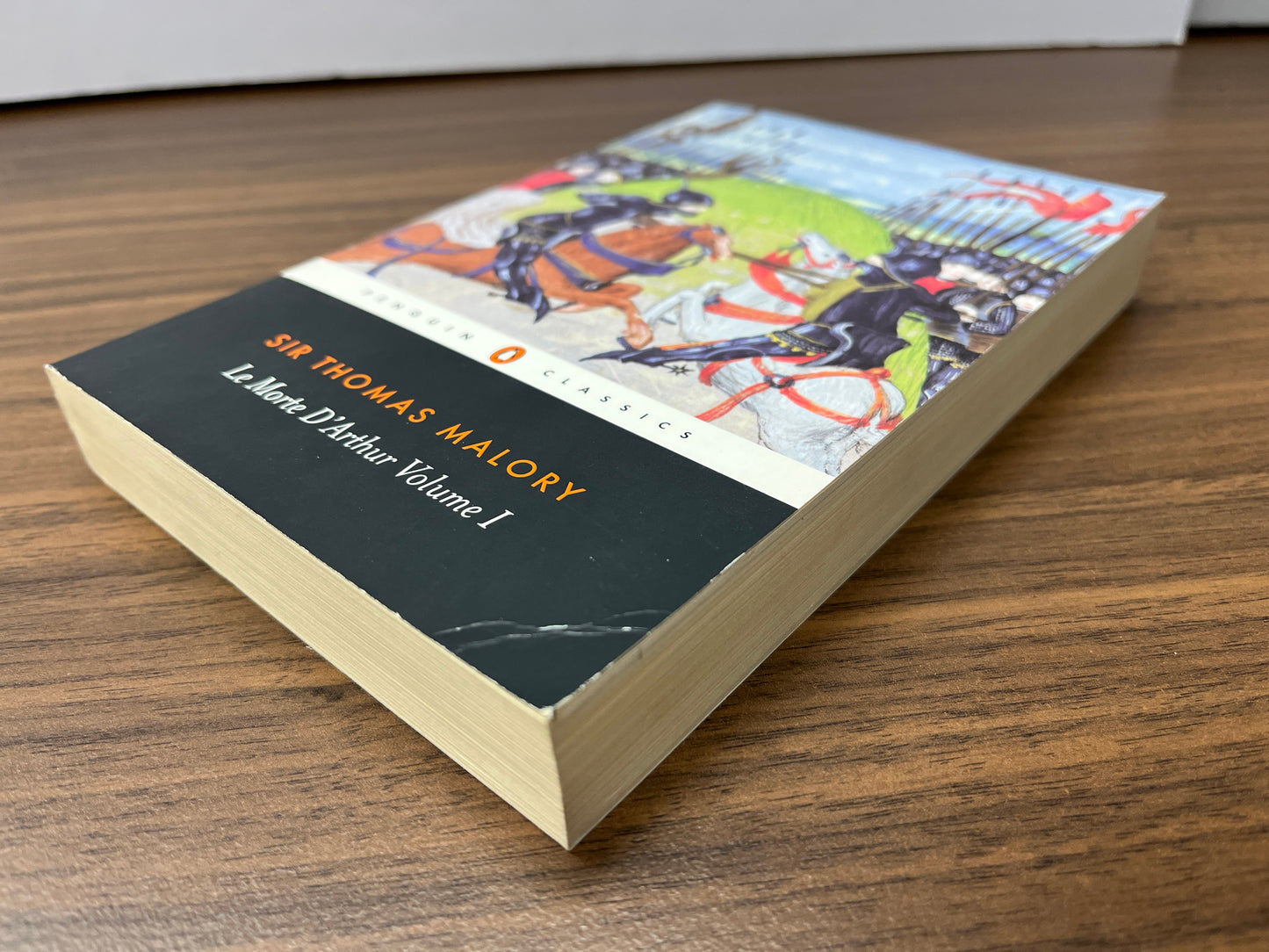Le Morte D'Arthur Volume I by Sir Thomas Malory (Penguin Classics)