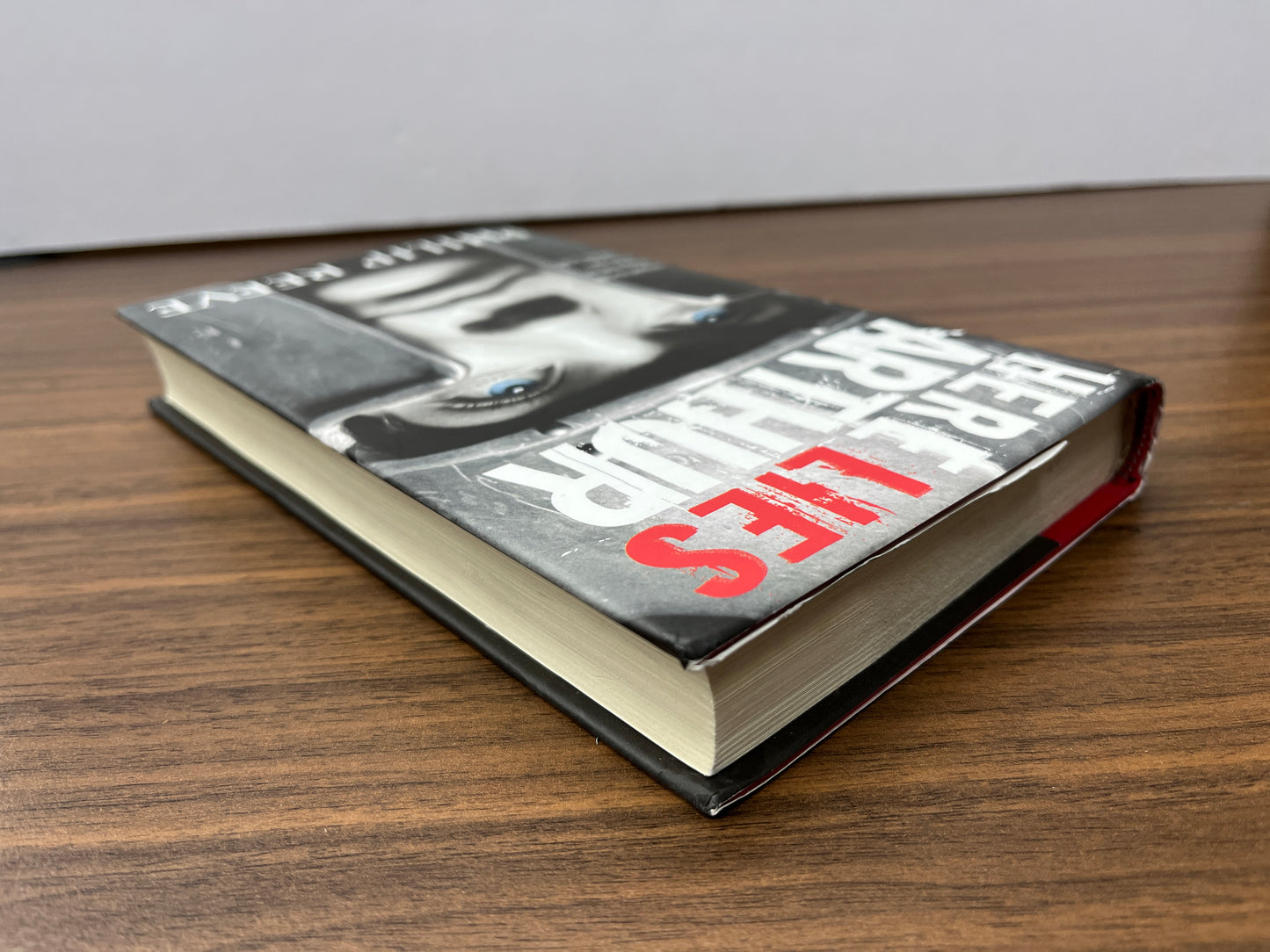 Here Lies Arthur by Philip Reeve  (Hardcover/Dust Jacket) 1st/1st Print