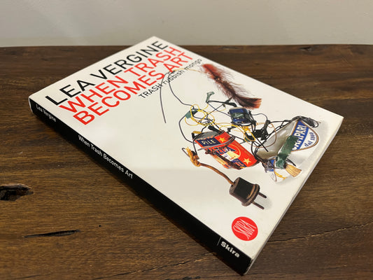 When Trash Becomes Art: Trash rubbish mongo by Lea Vergine