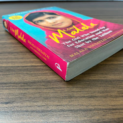 I Am Malala: The Girl Who Stood Up for Education and was Shot by the Taliban by Malala Yousafzai