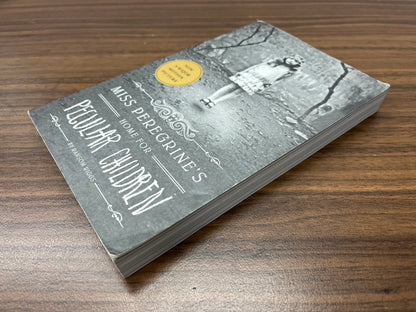 Miss Peregrine's Home For Peculiar Children by Ransom Riggs