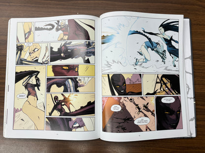 Luminae Written & Illustrated by Bengal , Translated by Mike Kennedy  (Hardcover)