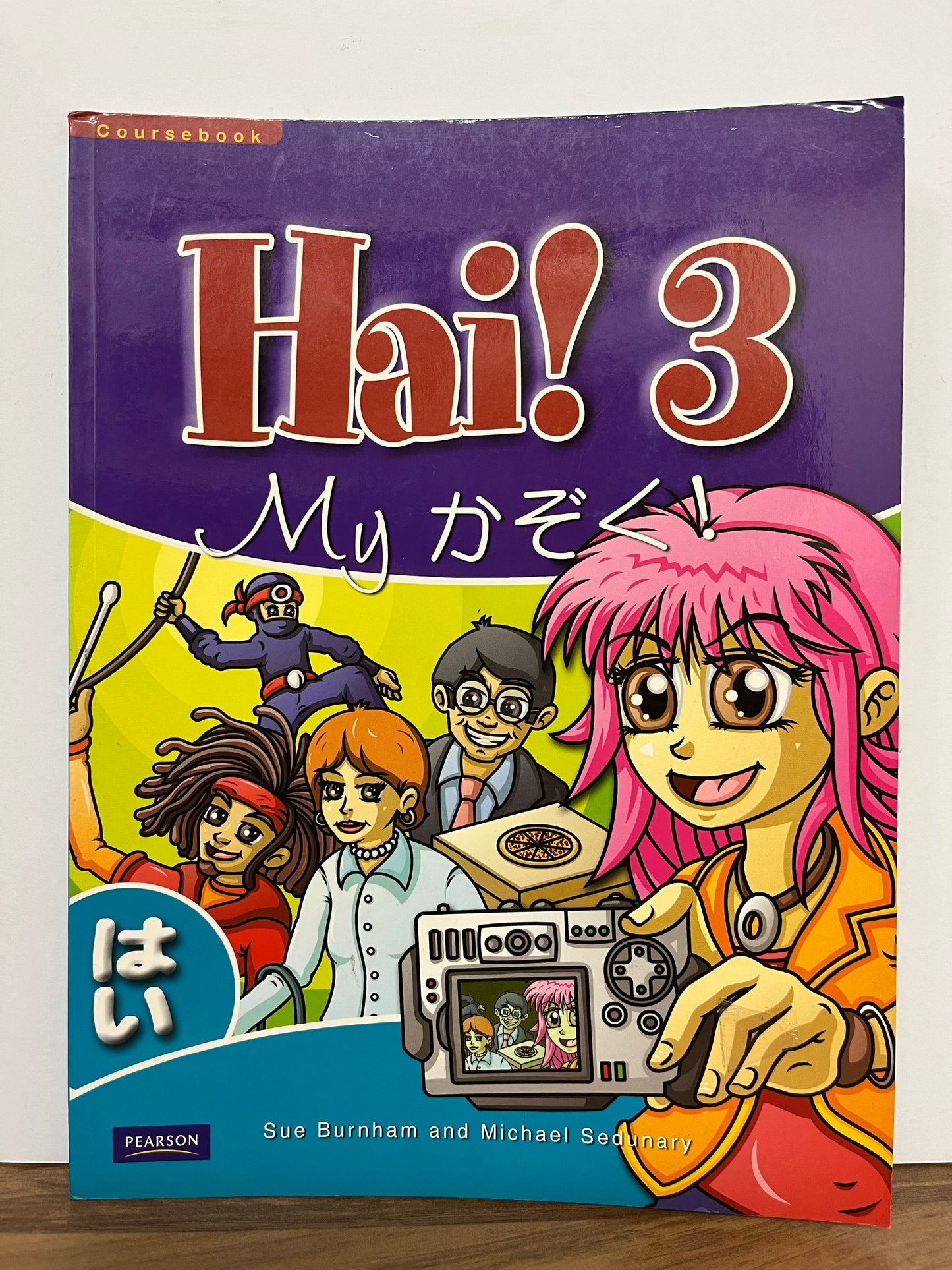 Hai! 3 Coursebook by Sue Burnham and Michael Sedunary