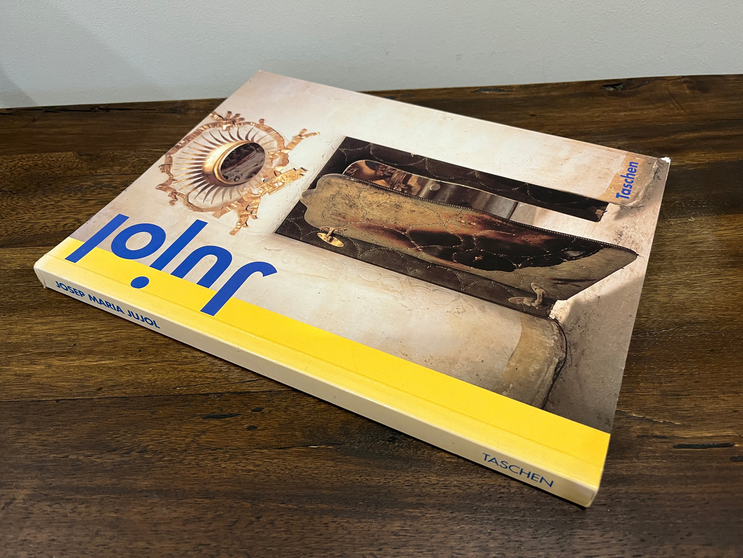 Josep Maria Jujol Text by Jose llinas, Photos by Jordi Sarra Taschen