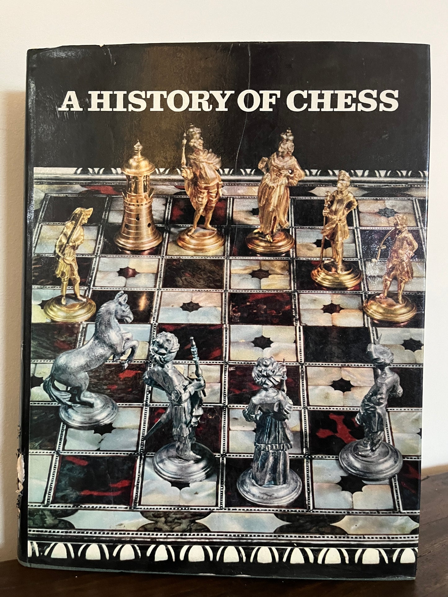 A History of Chess  by Jerzy Gizycki (Hardcover/Dust Jacket)