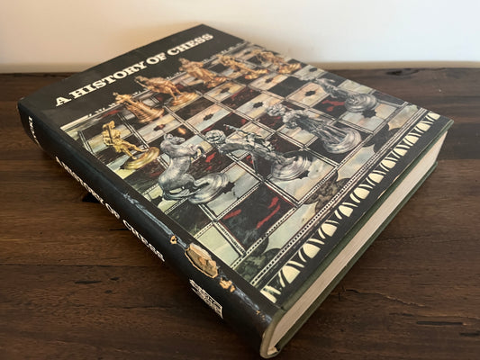 A History of Chess  by Jerzy Gizycki (Hardcover/Dust Jacket)