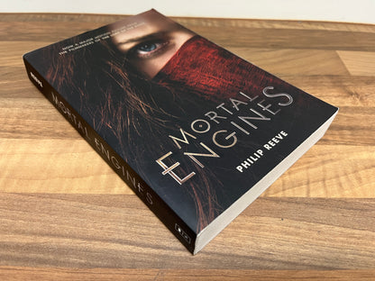 Mortal Engines by Philip Reeve (Film Tie-in)