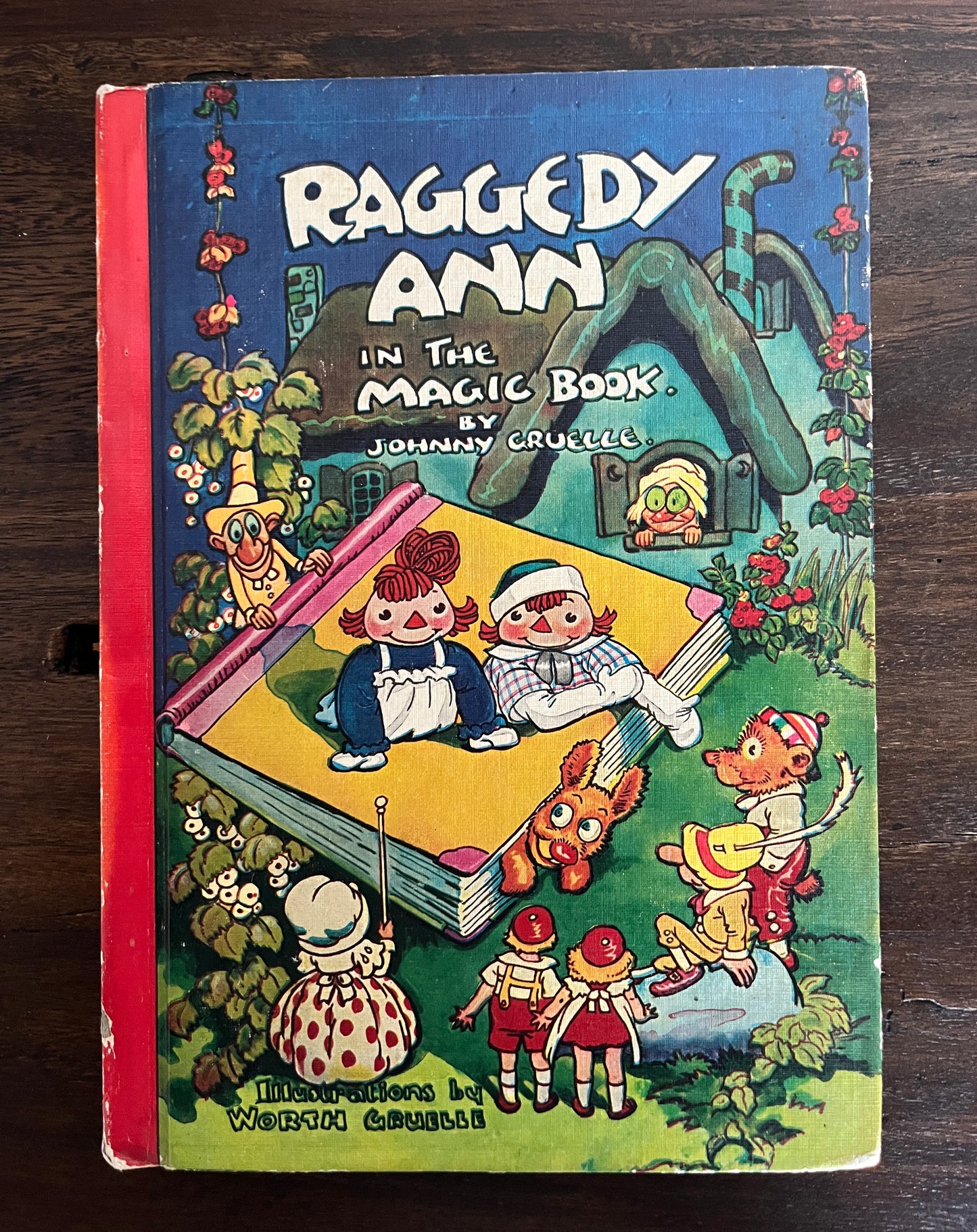 Raggedy Ann in the Magic Book by Johnny + Worth Gruelle, Hardcover (1961)