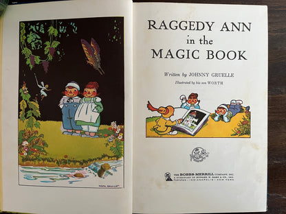 Raggedy Ann in the Magic Book by Johnny + Worth Gruelle, Hardcover (1961)