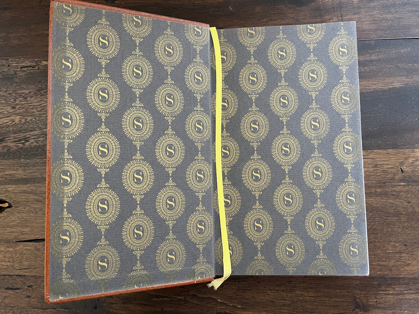 Kidnapped by R.L. Stevenson Heron Books (Faux Leather Hardcover with Gilt Decoration)
