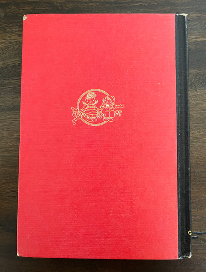 Raggedy Ann and Betsy Bonnet String by Johnny Gruelle, Hardcover (Bobbs Merrill, 1960)