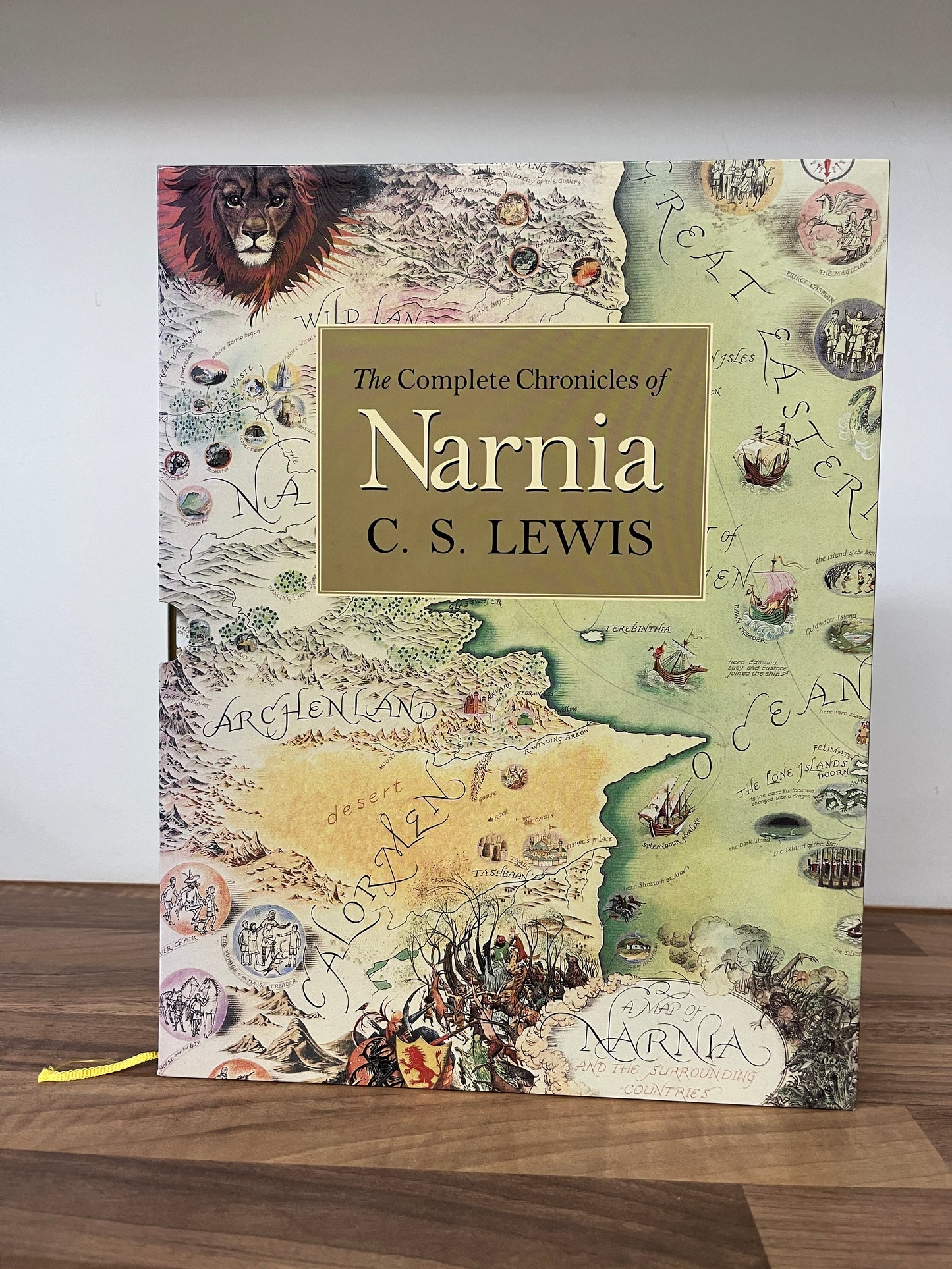 The Complete Chronicles of Narnia by C.S. Lewis Hardcover/Slipcase *SCARCE*