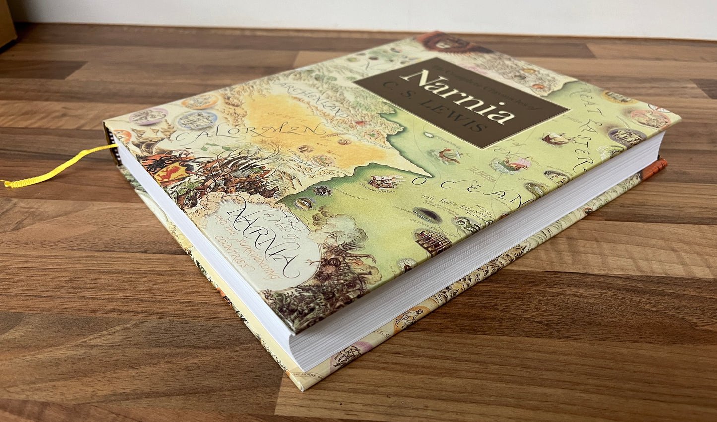 The Complete Chronicles of Narnia by C.S. Lewis Hardcover/Slipcase *SCARCE*