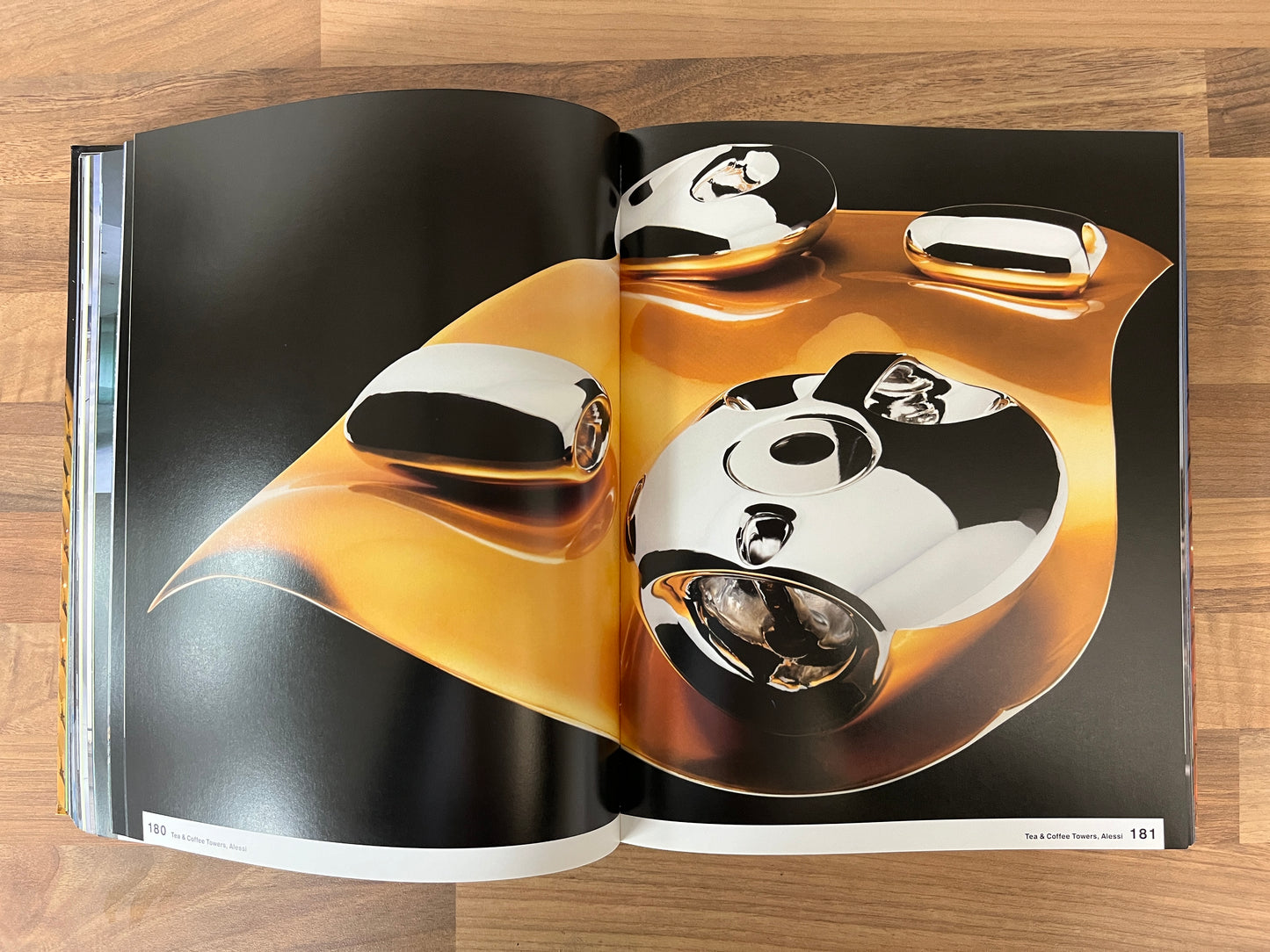 UN Studio Design models: Architecture, Urbanism, Infrastructure by Ben van Berkel & Caroline Bos