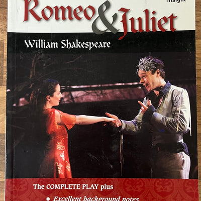 Insight Shakespeare Plays: Romeo and Juliet, The COMPLETE PLAY & Background Notes