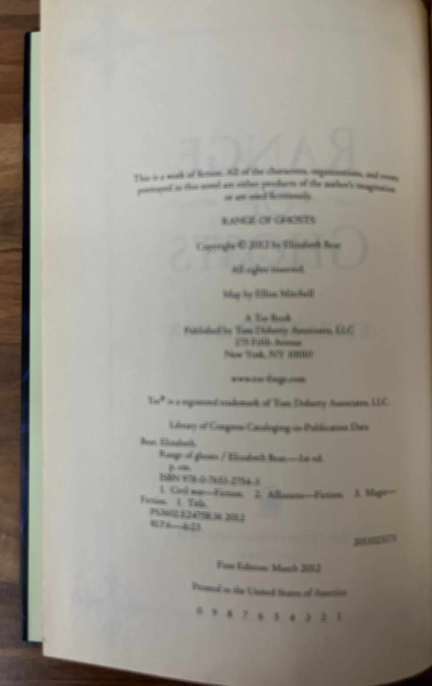 Eternal Sky: Range of Ghosts Shattered Pillars Steles of Sky - Elizabeth Bear HC/DJ, 1st/1st