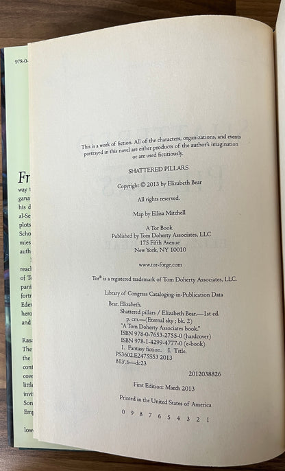 Eternal Sky: Range of Ghosts Shattered Pillars Steles of Sky - Elizabeth Bear HC/DJ, 1st/1st