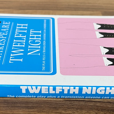 No Fear Shakespeare: Twelfth Night (Side-by-Side Plain English)