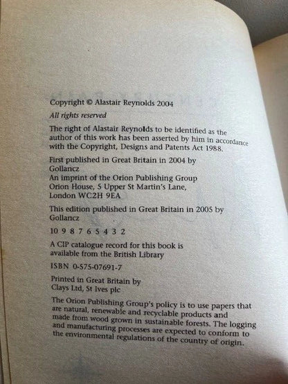 Century Rain by Alastair Reynolds (Paperback, 2005) SIGNED COPY